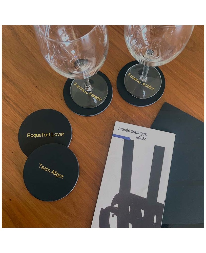 Sous-verre en cuir noir "L'Aveyron c'est trop bon"