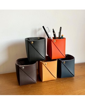 Pot Design en cuir